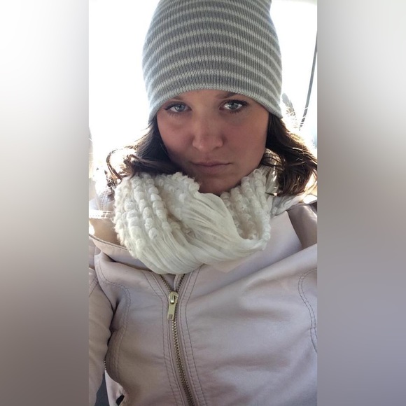 Meet your Posher, Kaylah - Picture 6 of 7